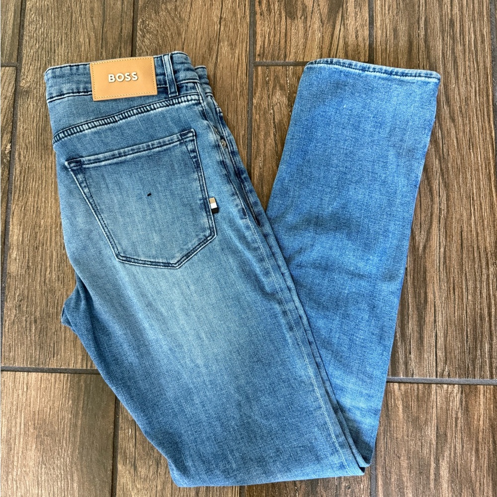 Mens Hugo Boss MAINE Jeans 32x32 Regular Fit Candiani Italian Denim Light Wash